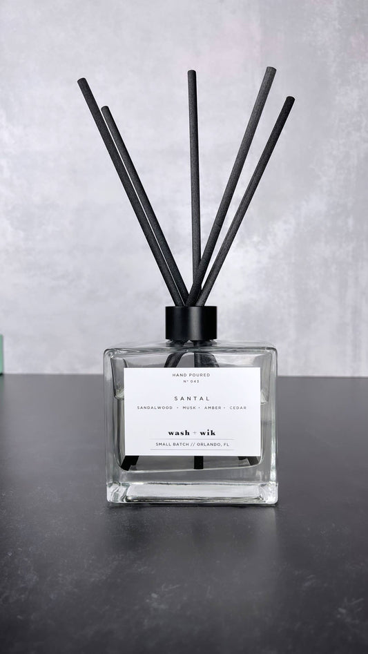 Santal | Reed Diffuser | Clear Bottle with Reeds